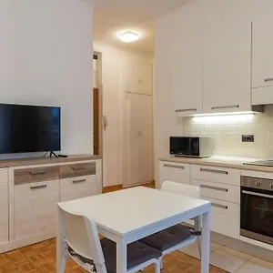 suite-solari-4-guest-posizione-ottima-wi-fi.it-lombardy.com/