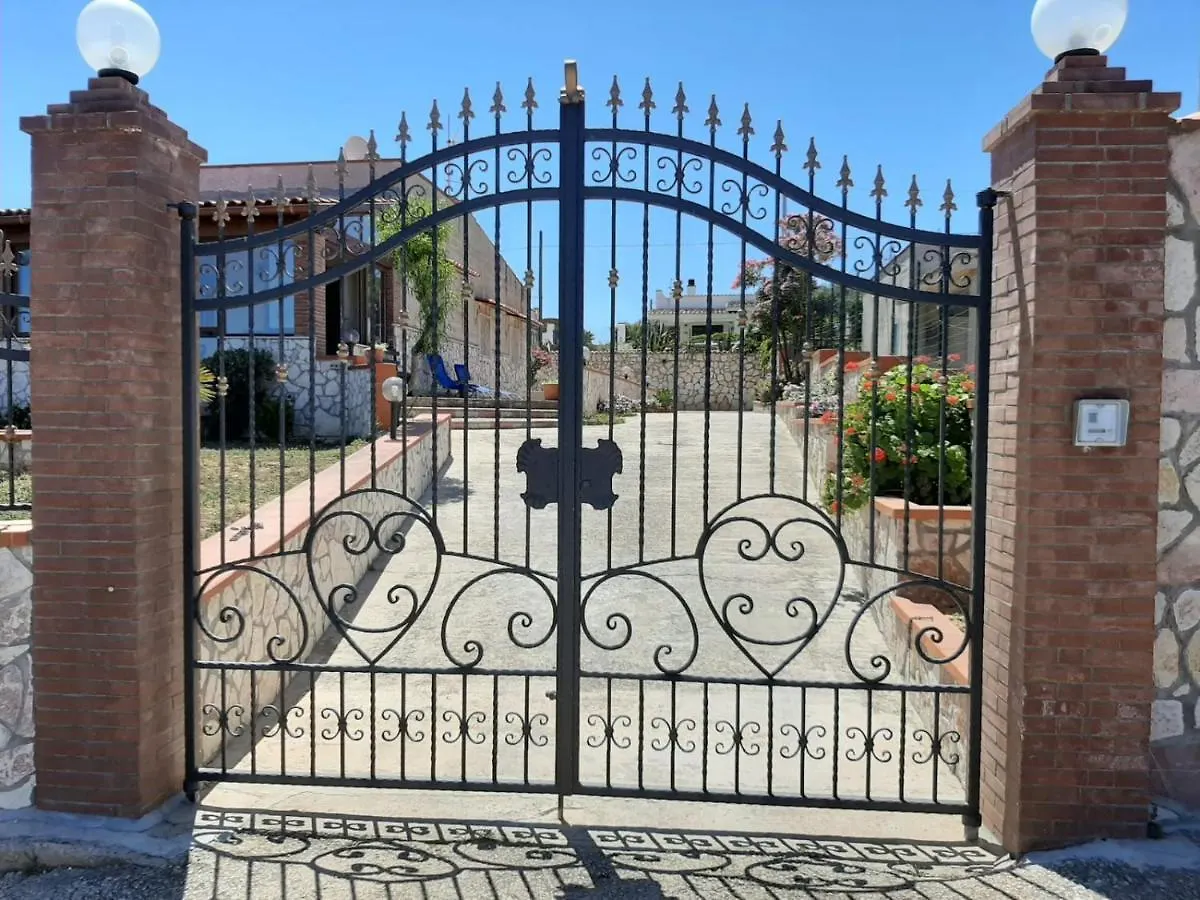 Villa Delia Balestrate Italia